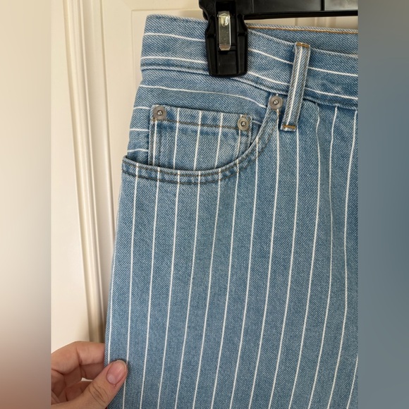 Everlane The 90’s Cheeky Button Fly Ankle Pinstripe Women 28 Crop Jean - Picture 5 of 9